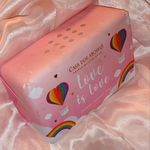 Casa Dos Aromas "Love is Love" *Limited edition - Picture 2 of 3